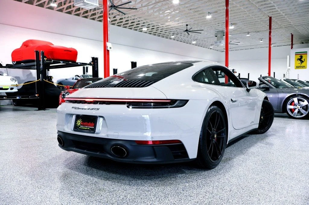 2022 Porsche 992 Carrera - Image 12 of 12