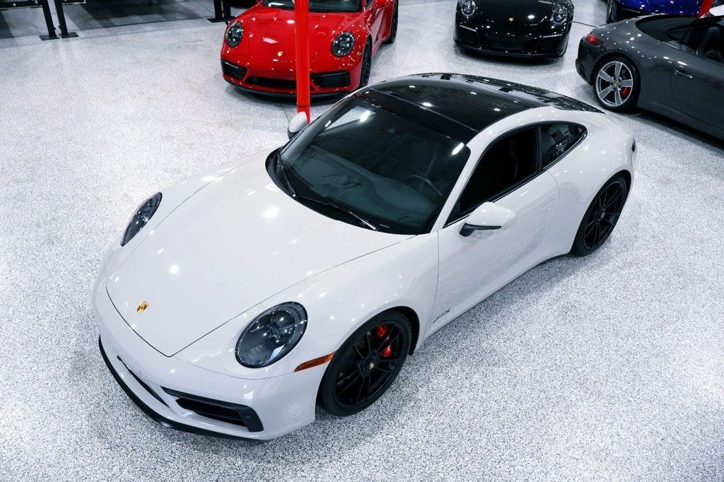 2022 Porsche - Image 5 of 12