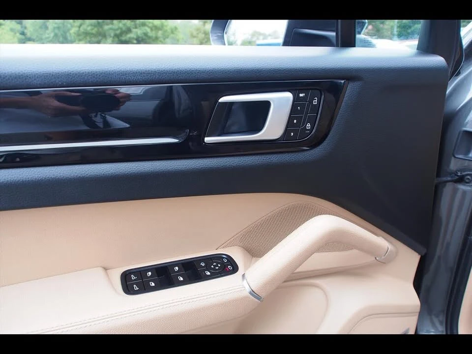2022 Porsche 9Y0/9Y3 Cayenne - Image 12 of 20