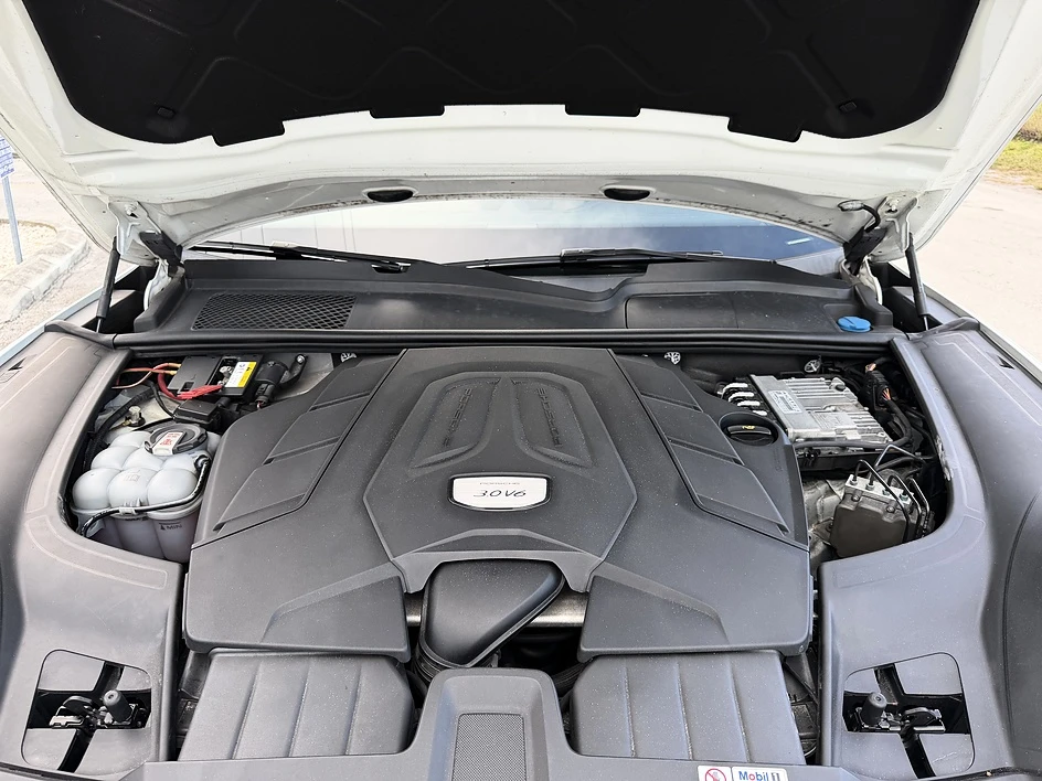 2022 Porsche 9Y0/9Y3 Cayenne - Image 11 of 31