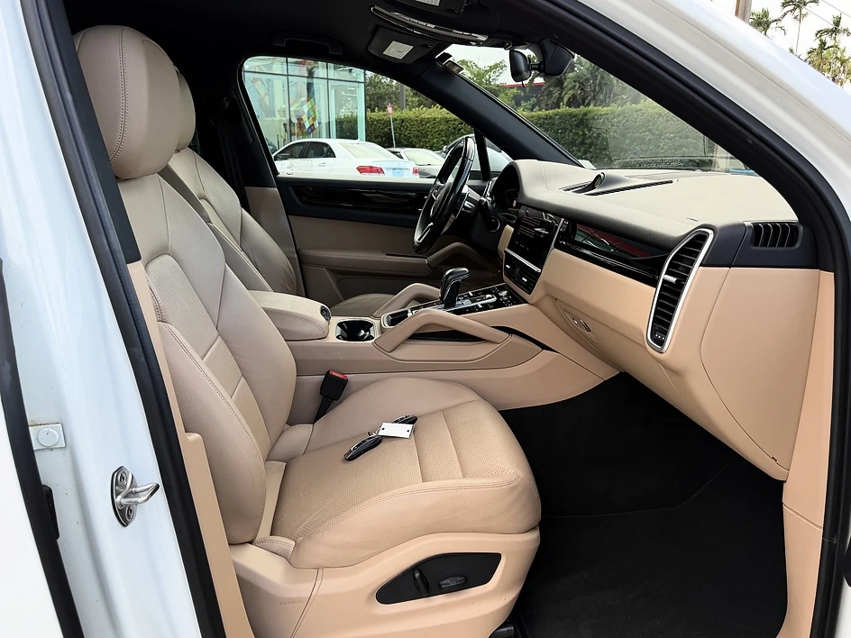 2022 Porsche 9Y0/9Y3 Cayenne - Image 16 of 31