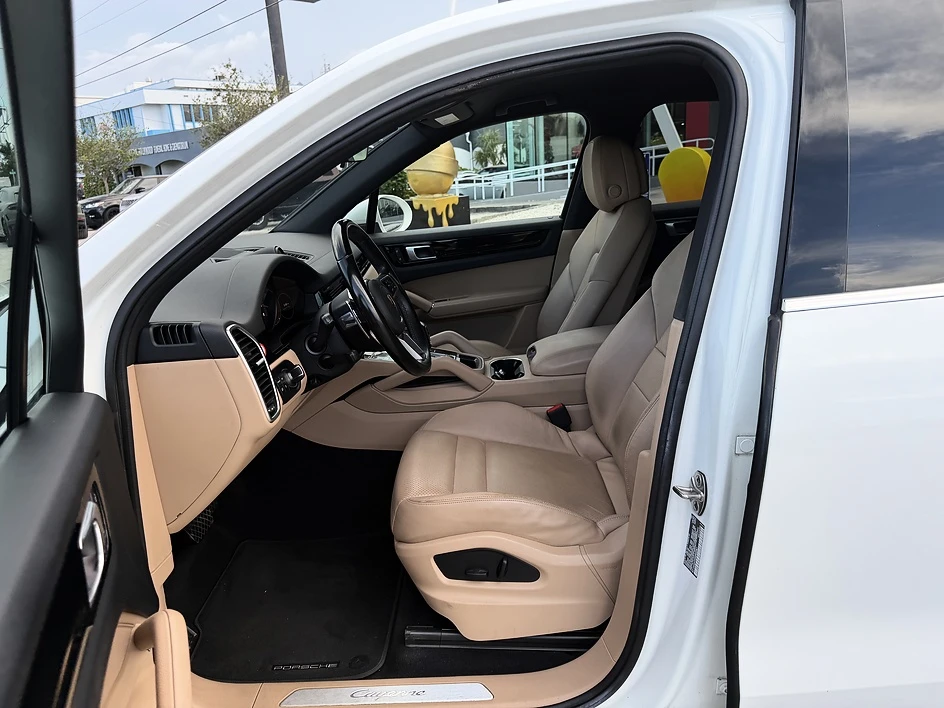 2022 Porsche 9Y0/9Y3 Cayenne - Image 28 of 31