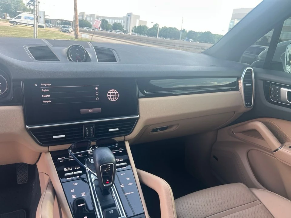 2022 Porsche 9Y0/9Y3 Cayenne - Image 9 of 26
