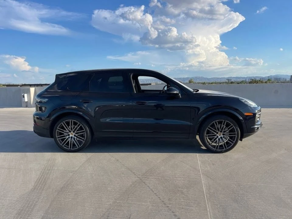 2022 Porsche 9Y0/9Y3 Cayenne - Image 3 of 13