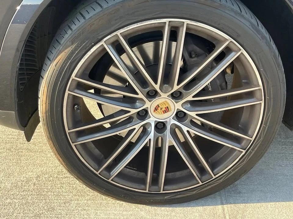 2022 Porsche 9Y0/9Y3 Cayenne - Image 6 of 13