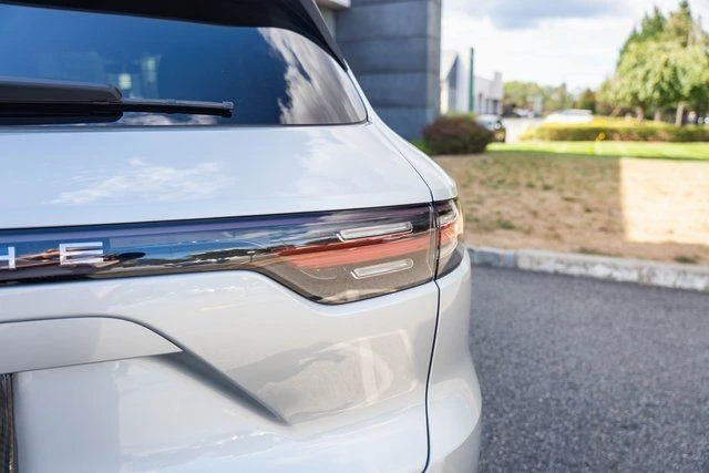 2022 Porsche 9Y0/9Y3 Cayenne - Image 22 of 31