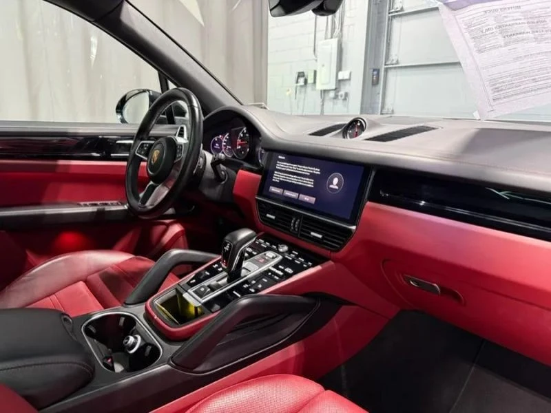 2022 Porsche 9Y0/9Y3 Cayenne - Image 11 of 12