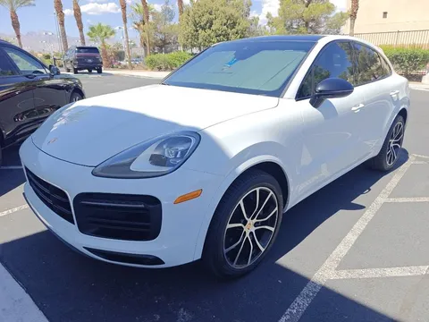 2022 Porsche Cayenne Base