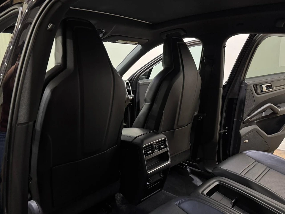 2022 Porsche 9Y0/9Y3 Cayenne Coupe - Image 17 of 31
