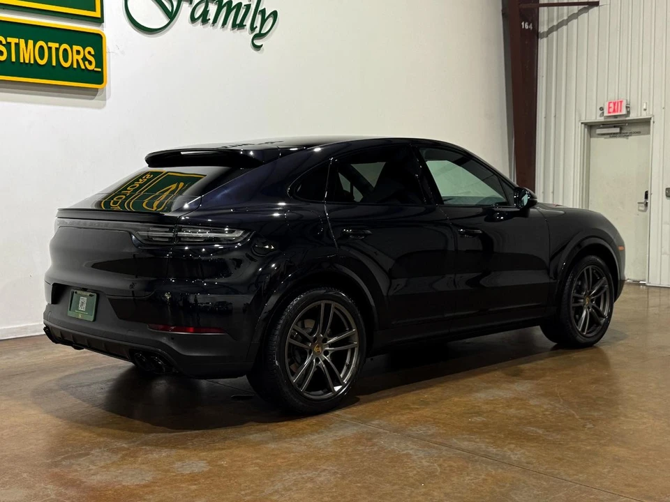 2022 Porsche 9Y0/9Y3 Cayenne Coupe - Image 7 of 31