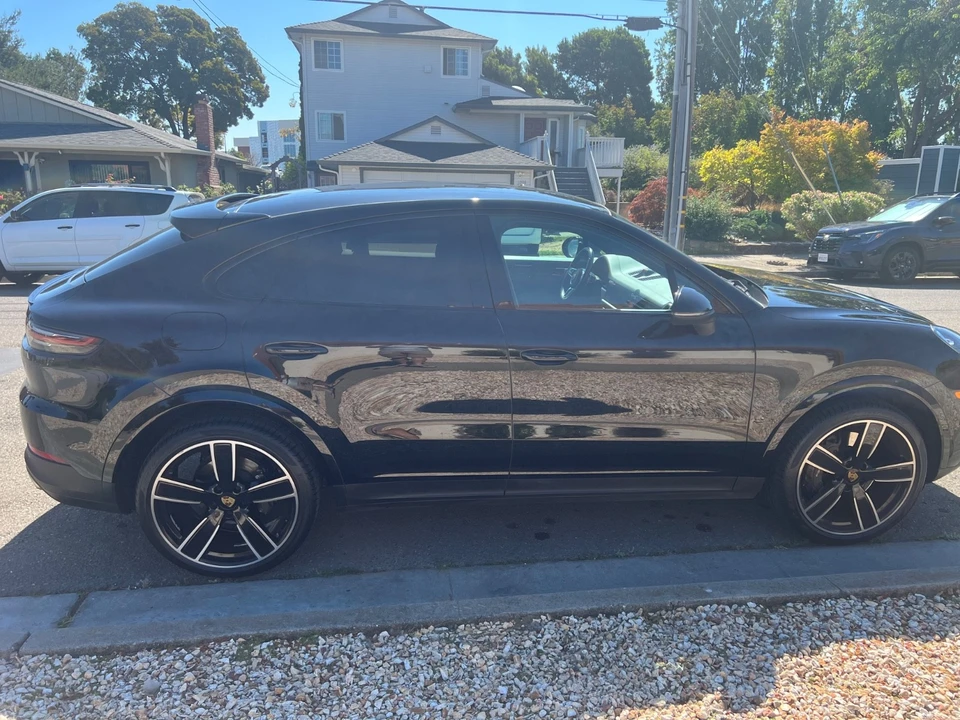 2022 Porsche 9Y0/9Y3 Cayenne Coupe - Image 20 of 20