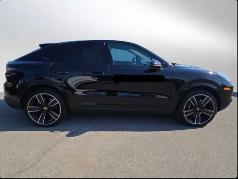 2022 Porsche Cayenne Coupe
