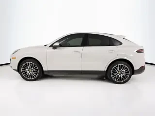 2022 Porsche 9Y0/9Y3 Cayenne - Image 2 of 4