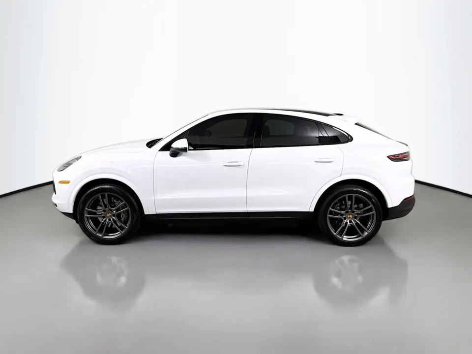 2022 Porsche 9Y0/9Y3 Cayenne - Image 2 of 6