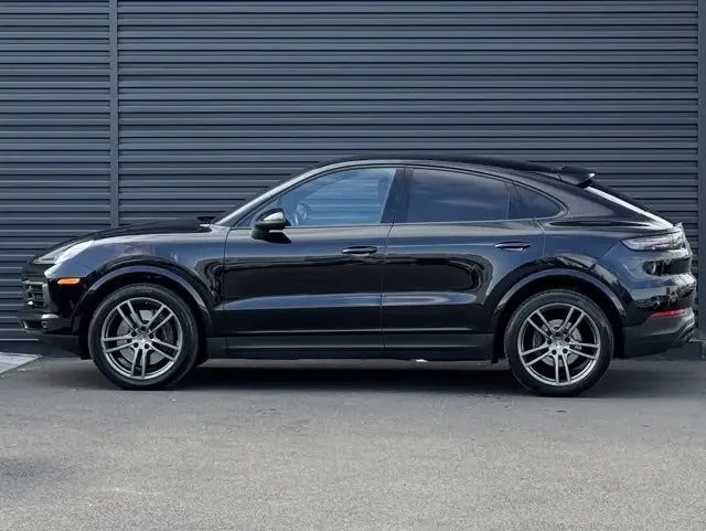 2022 Porsche 9Y0/9Y3 Cayenne - Image 2 of 6