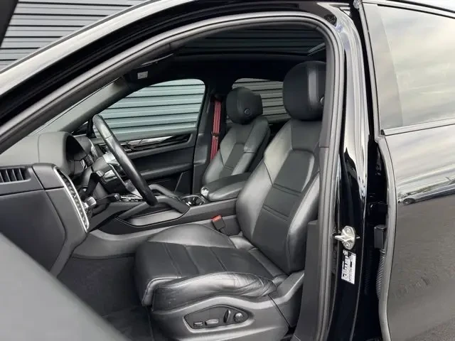 2022 Porsche 9Y0/9Y3 Cayenne - Image 5 of 6