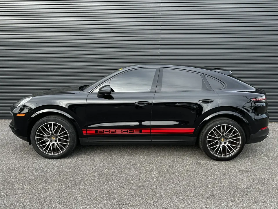 2022 Porsche 9Y0/9Y3 Cayenne - Image 3 of 5