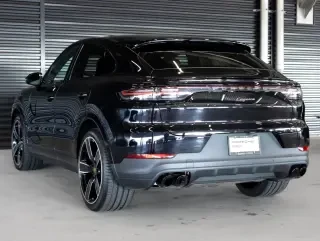 2022 Porsche 9Y0/9Y3 Cayenne - Image 3 of 4