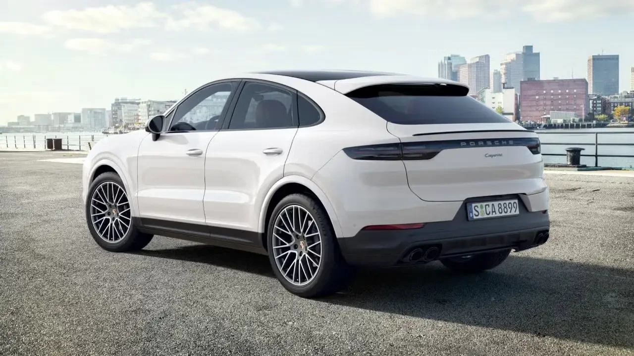 2022 Porsche 9Y0/9Y3 Cayenne - Image 3 of 6