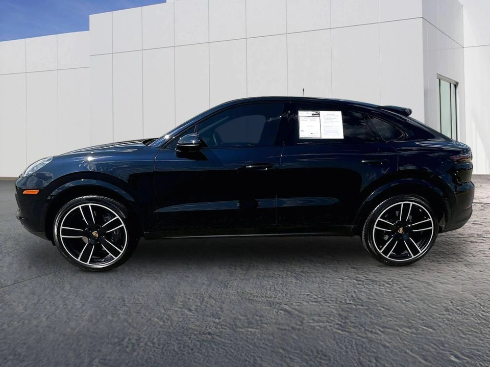 2022 Porsche 9Y0/9Y3 Cayenne Coupe - Image 2 of 5