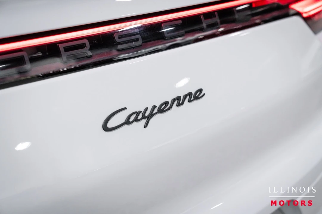 2022 Porsche 9Y0/9Y3 Cayenne Coupe - Image 14 of 31