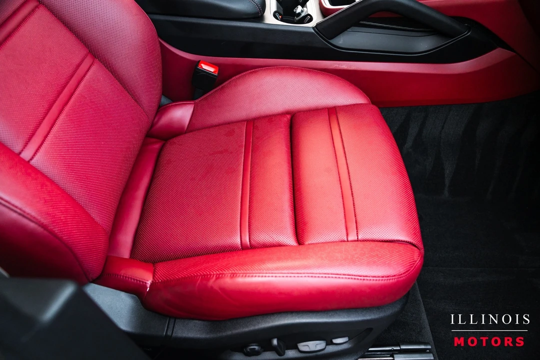 2022 Porsche 9Y0/9Y3 Cayenne Coupe - Image 29 of 31