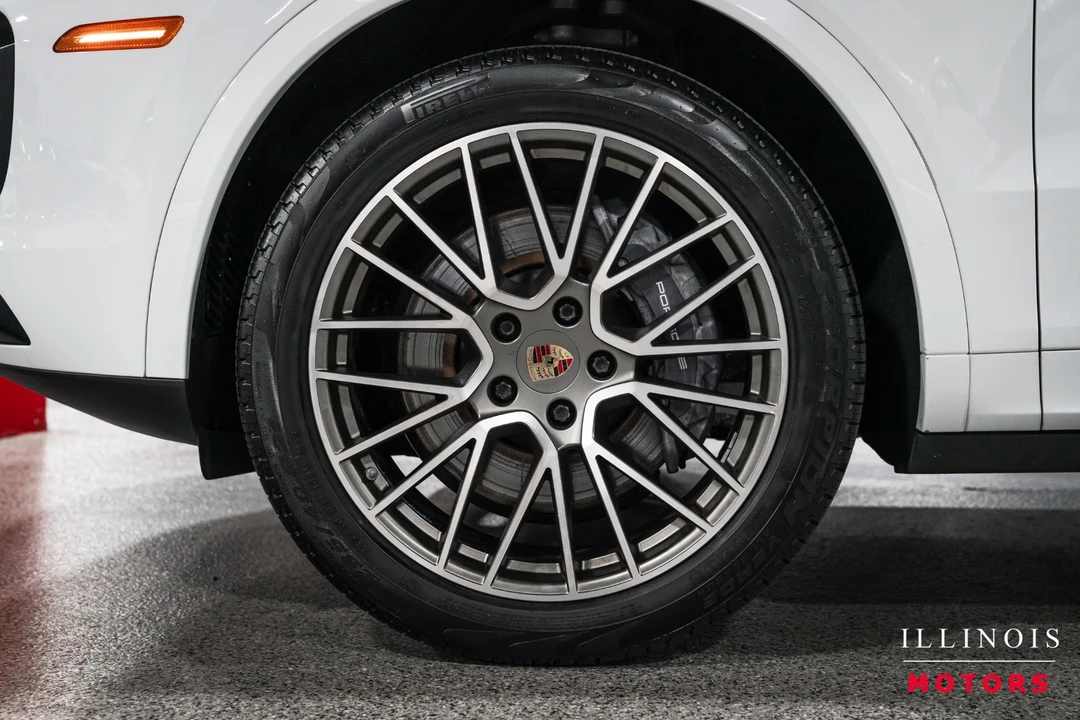 2022 Porsche 9Y0/9Y3 Cayenne Coupe - Image 9 of 31