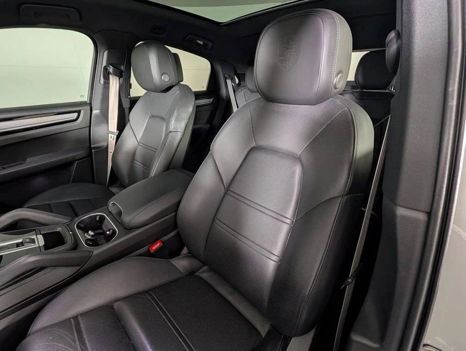 2022 Porsche 9Y0/9Y3 Cayenne Coupe - Image 5 of 5