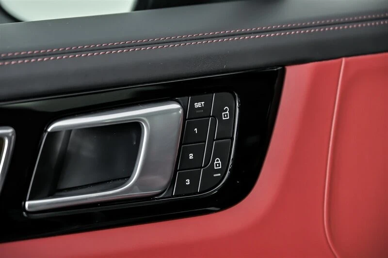 2022 Porsche 9Y0/9Y3 Cayenne - Image 19 of 21