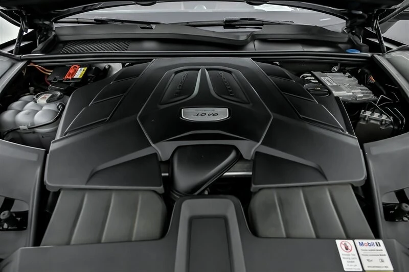 2022 Porsche 9Y0/9Y3 Cayenne - Image 17 of 21