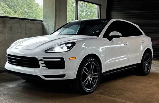 2022 Porsche Cayenne Coupe