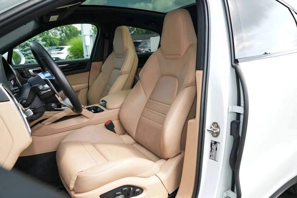 2022 Porsche 9Y0/9Y3 Cayenne Coupe - Image 5 of 5