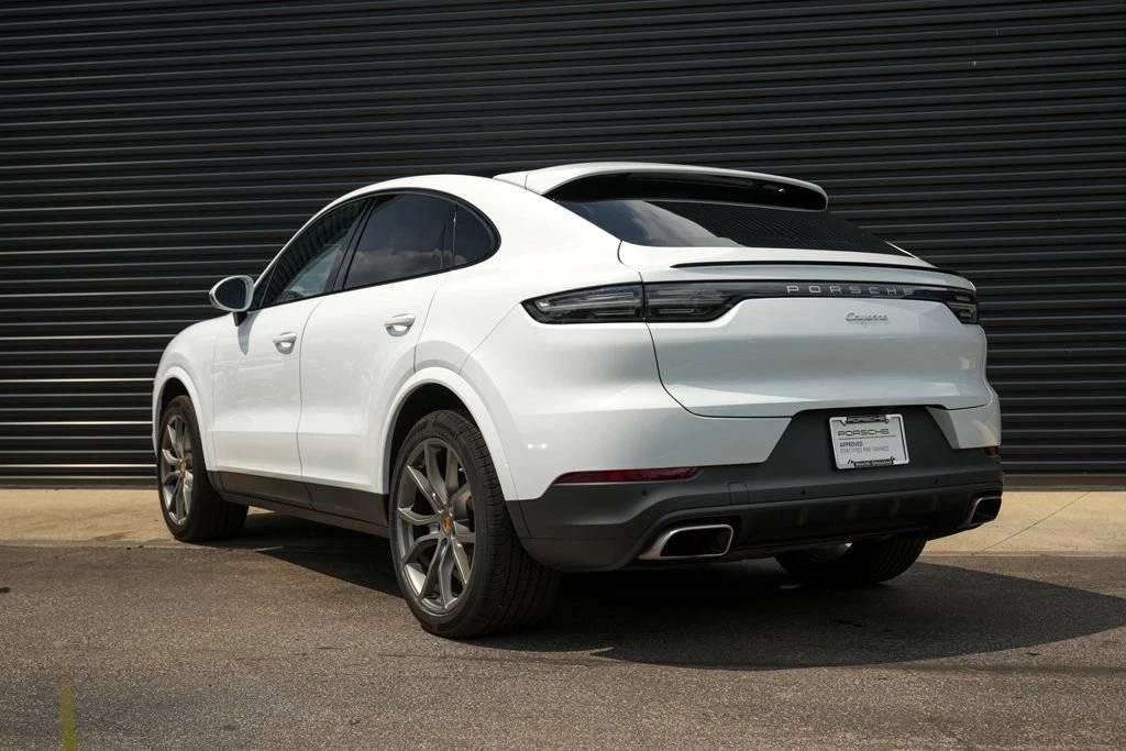 2022 Porsche 9Y0/9Y3 Cayenne Coupe - Image 3 of 5