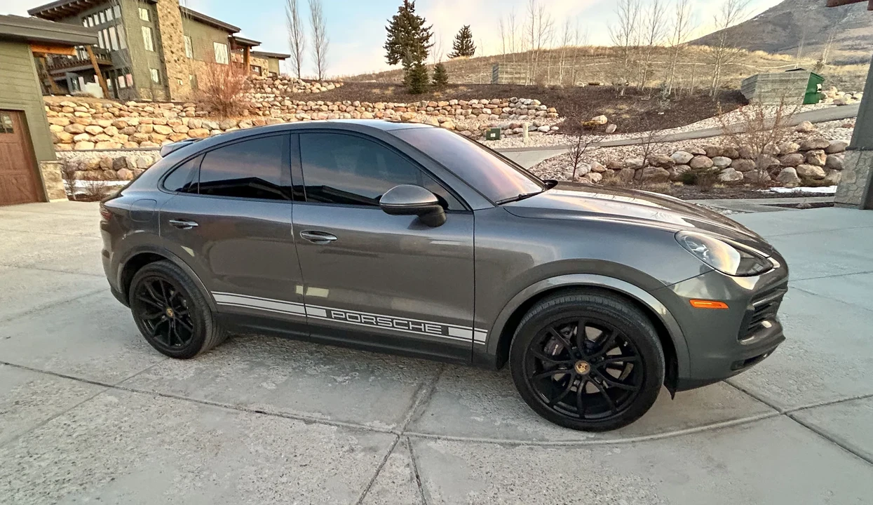 2022 Porsche 9Y0/9Y3 Cayenne Coupe - Image 13 of 31
