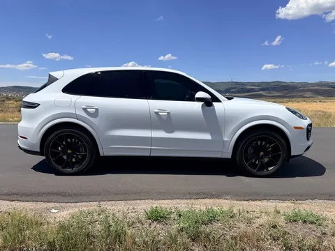 2022 Porsche 9Y0/9Y3 Cayenne - Image 4 of 18