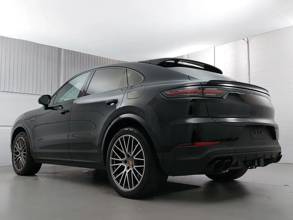 2022 Porsche 9Y0/9Y3 Cayenne - Image 3 of 7