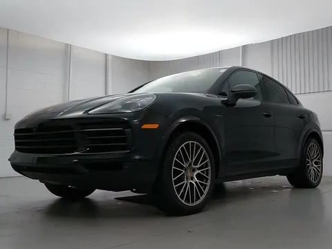 2022 Porsche Cayenne E-Hybrid Coupe Platinum Edition
