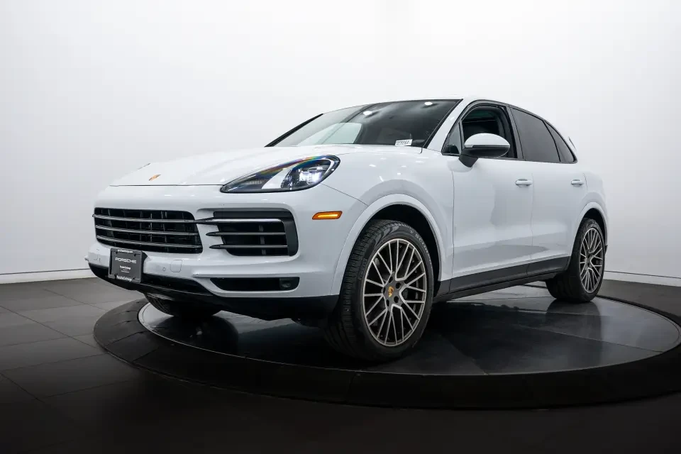 2022 Porsche 9Y0/9Y3 Cayenne - Image 10 of 12