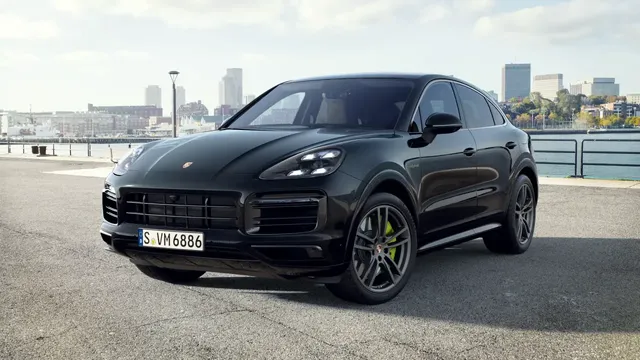 2022 Porsche Cayenne E-Hybrid Coupe Platinum Edition