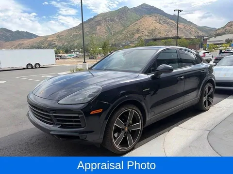 2022 Porsche Cayenne E-Hybrid Coupe Platinum Edition