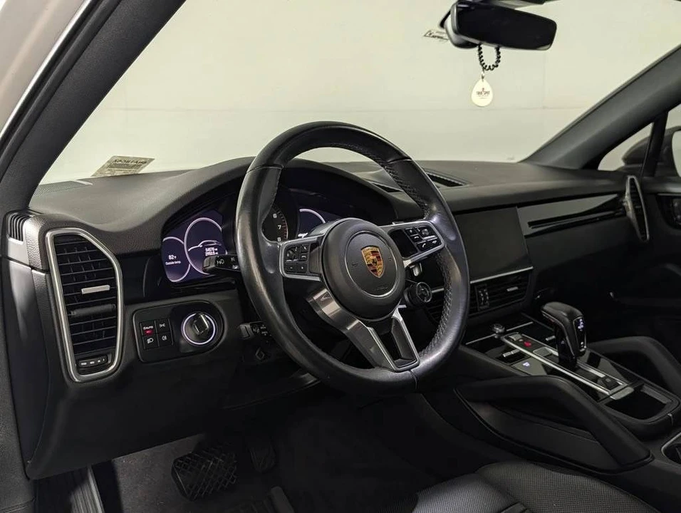 2022 Porsche 9Y0/9Y3 Cayenne Coupe - Image 4 of 5