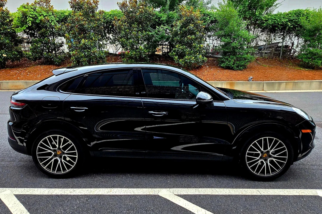 2022 Porsche 9Y0/9Y3 Cayenne Coupe - Image 3 of 31