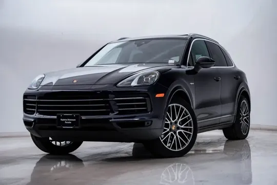 2022 Porsche Cayenne E-Hybrid