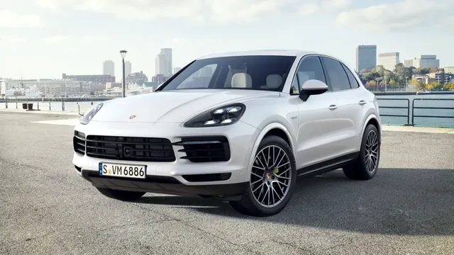2022 Porsche Cayenne E-Hybrid
