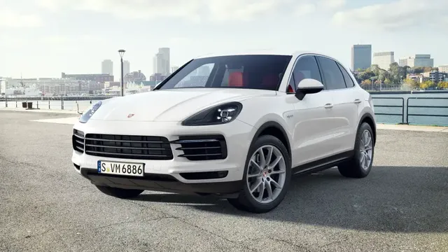 2022 Porsche Cayenne E-Hybrid
