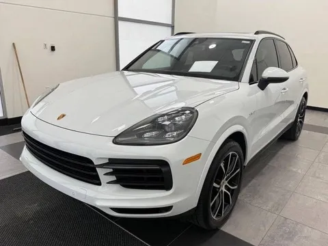 2022 Porsche Cayenne E-Hybrid