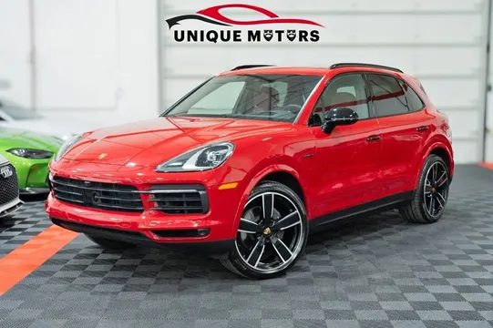 2022 Porsche Cayenne E-Hybrid