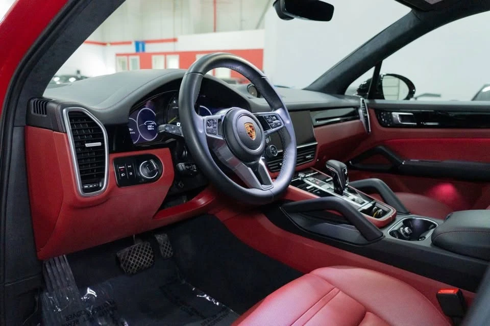2022 Porsche 9Y0/9Y3 Cayenne - Image 18 of 20