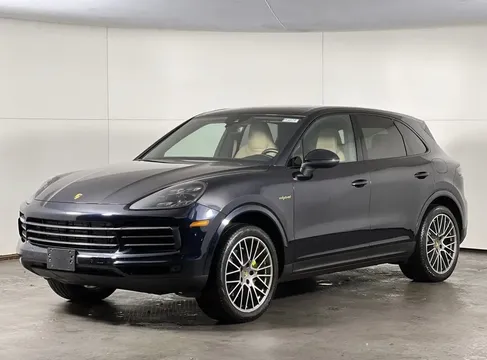 2022 Porsche Cayenne E-Hybrid Platinum Edition