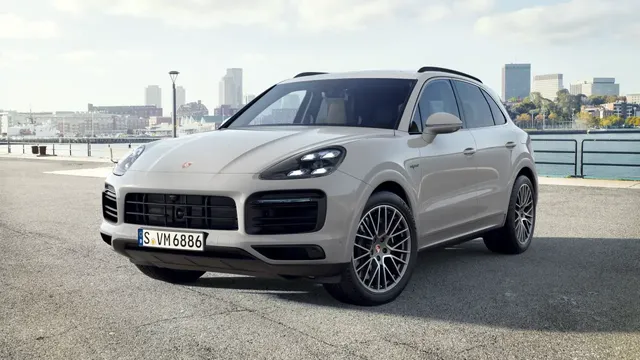2022 Porsche Cayenne E-Hybrid Platinum Edition